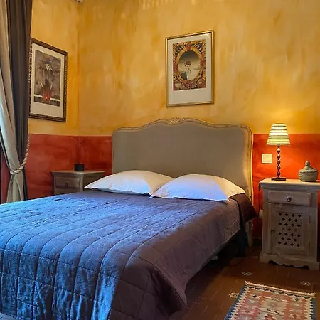 Casa Salya Lecci